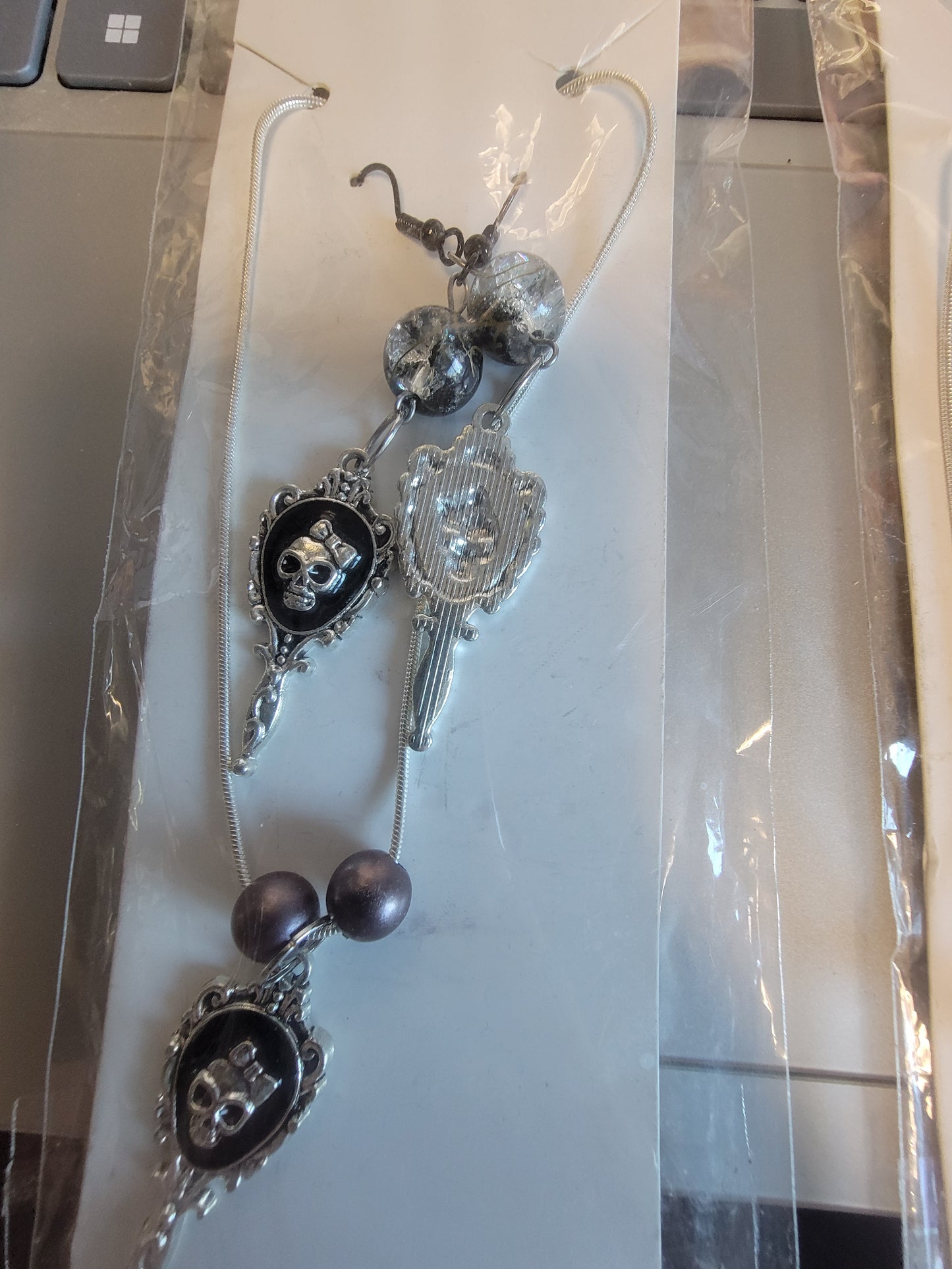 Gothic/Victorian Earring/Necklace Combo