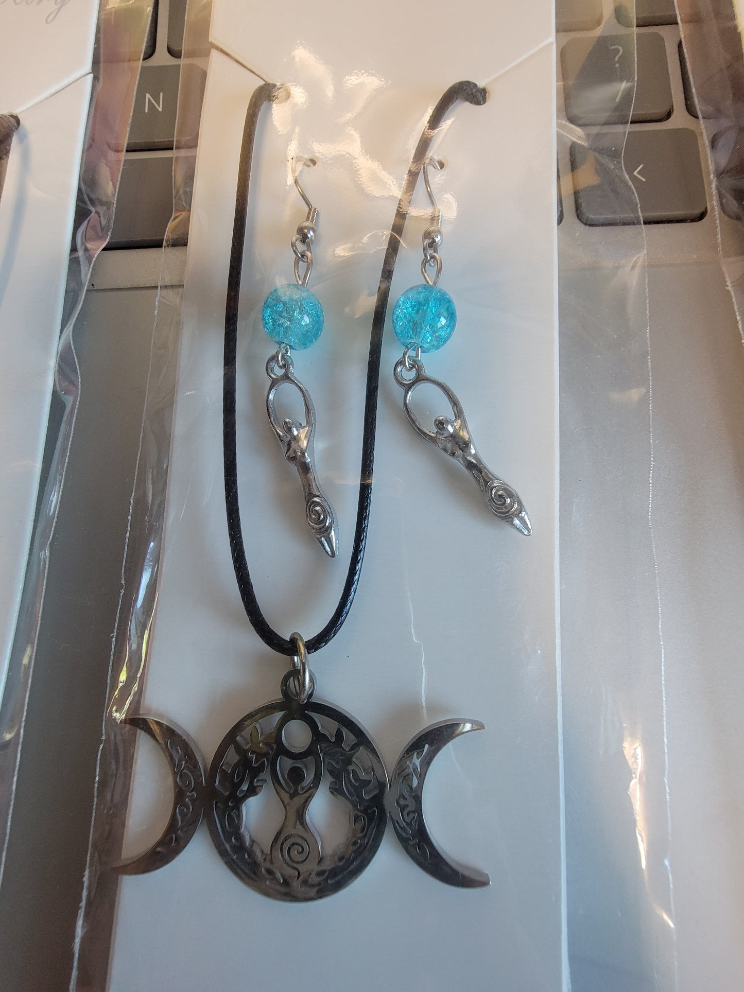 Mother Goddess Earring/Necklace Combo