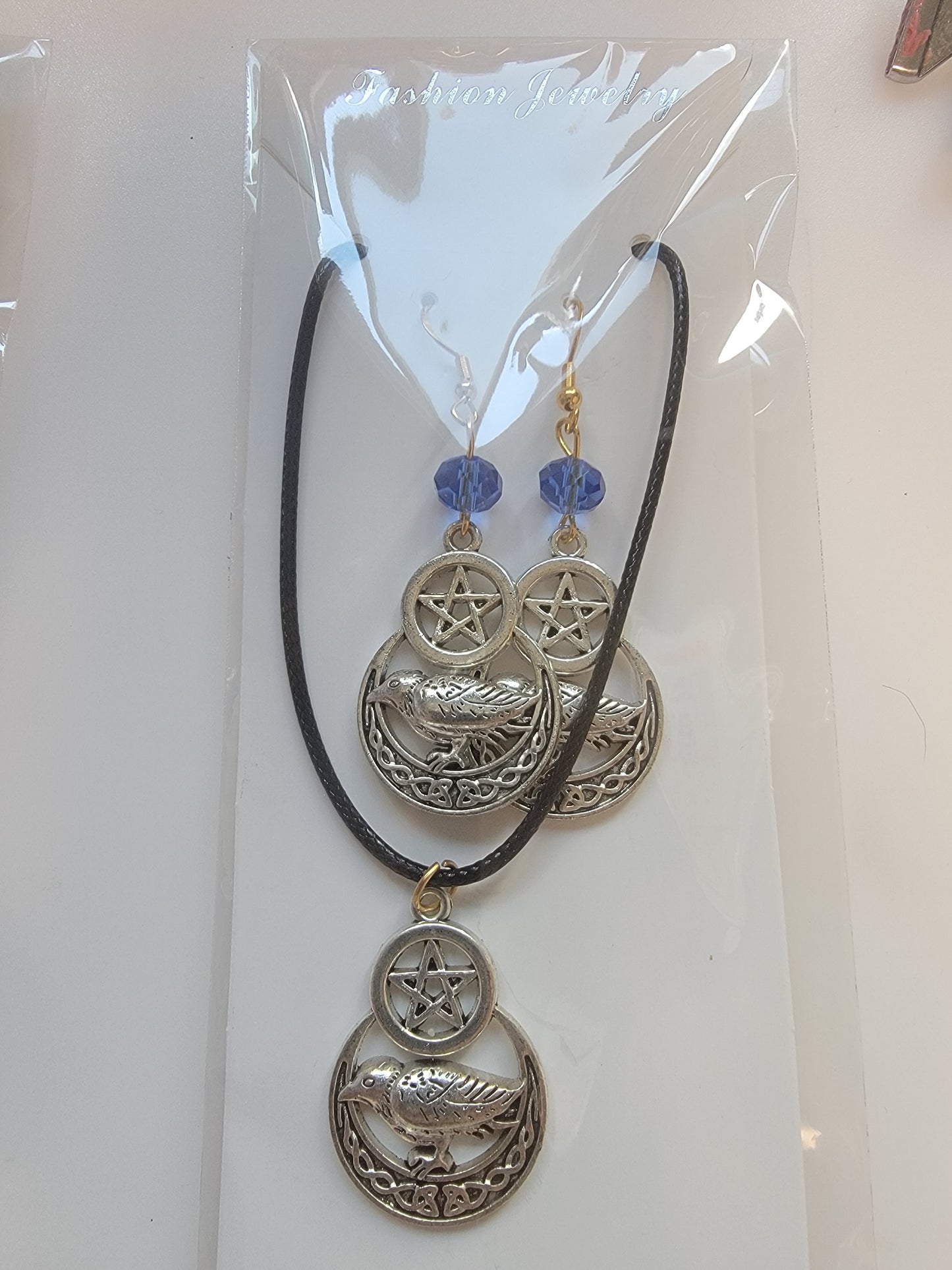 Gothic/Victorian Earring/Necklace Combo